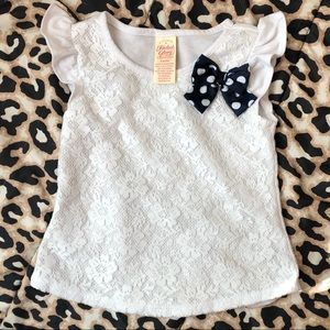‼️CLEARANCE 4 for $18‼️ Girls Lace Top